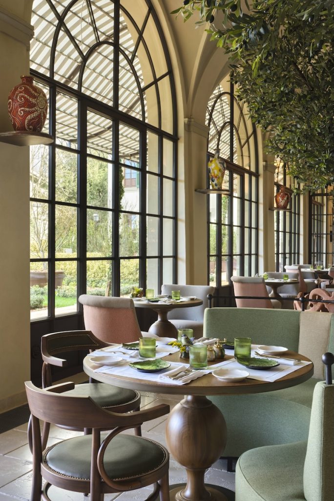 Arched-window dining room at Collegio alla Querce