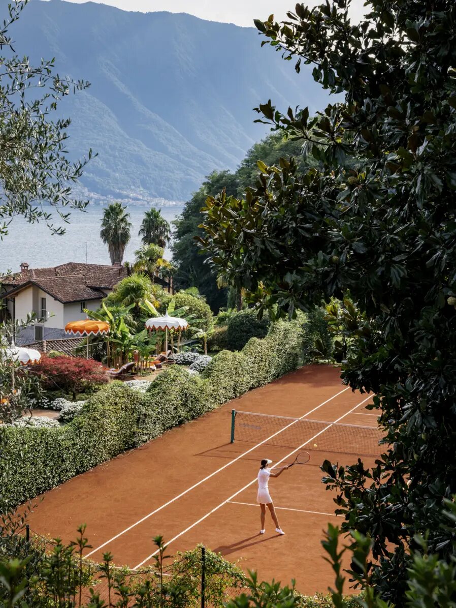Grand Hotel Tremezzo’s clay tennis court in the gardens
