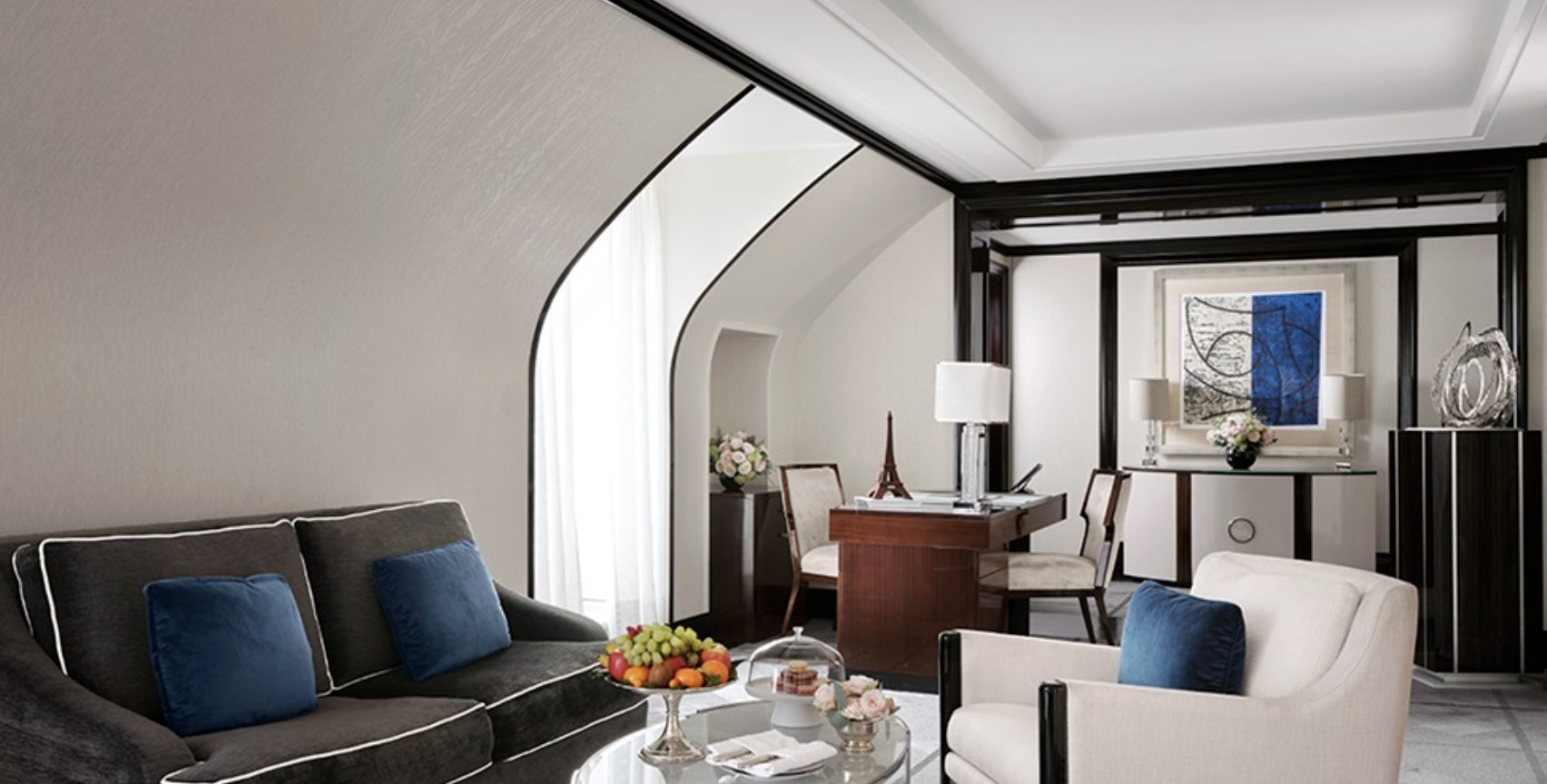 The Peninsula Paris, Paris